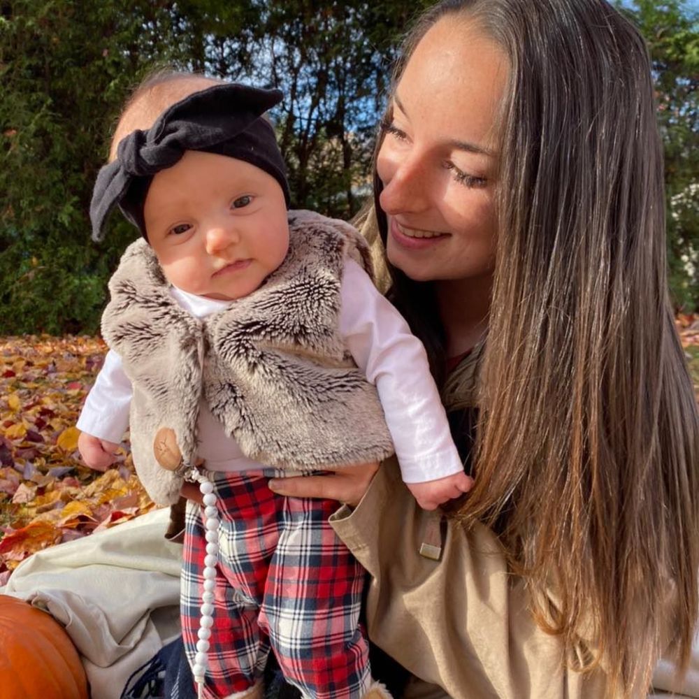 Meet your Posher, Émilie